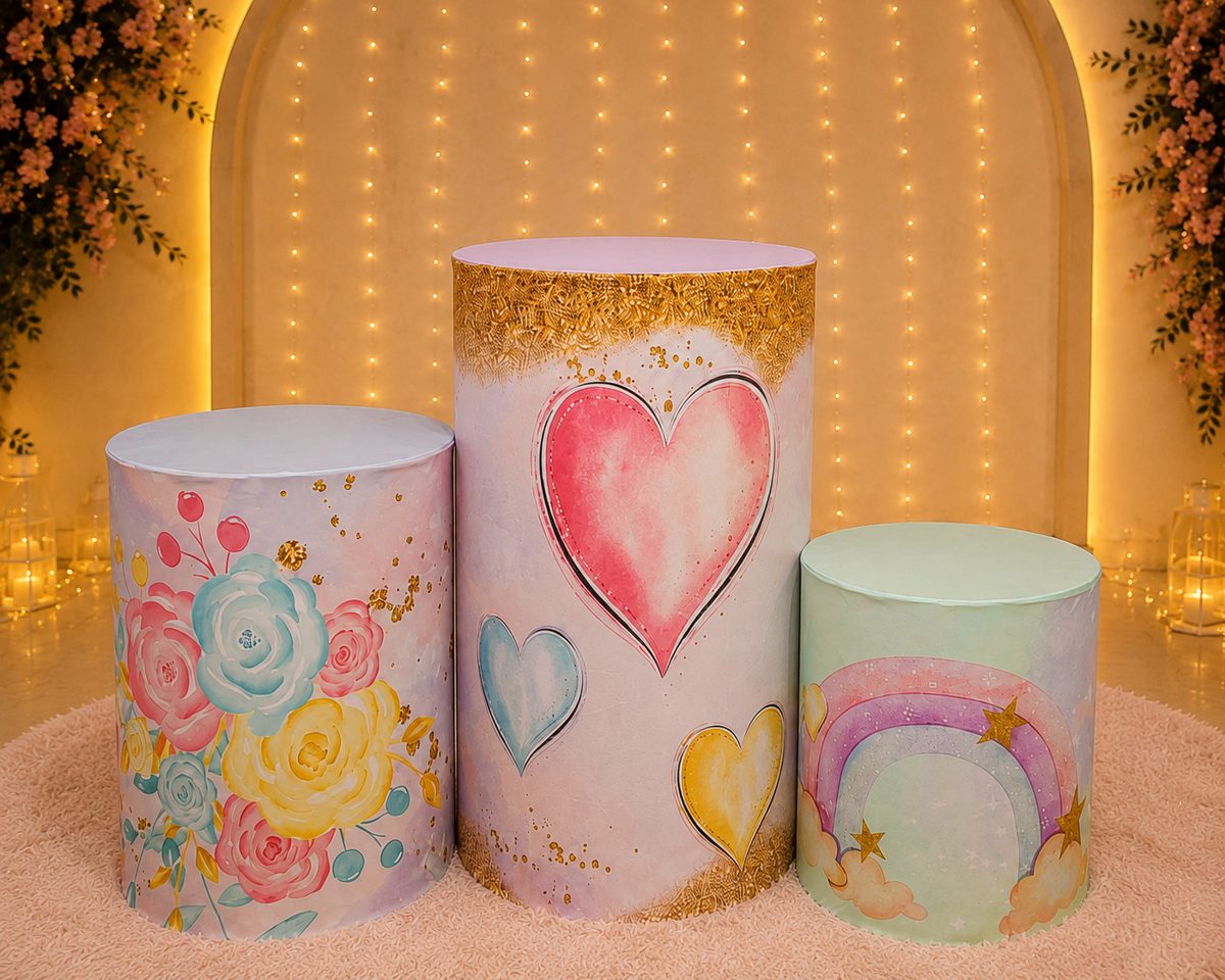 Trio de capas de cilindro sublimadas com corações e flores